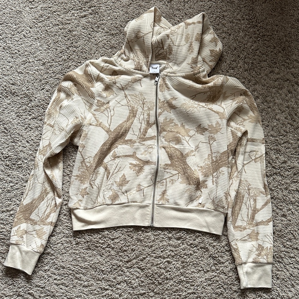 TNA Aritzia Tan Camouflage zip hoodie - Picture 2 of 4